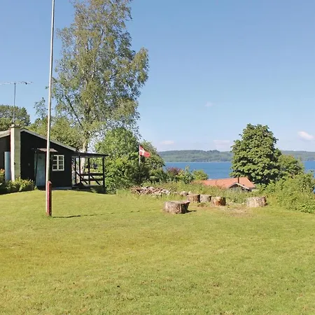 Ferienhaus Three-bedroom Holiday In Børkop