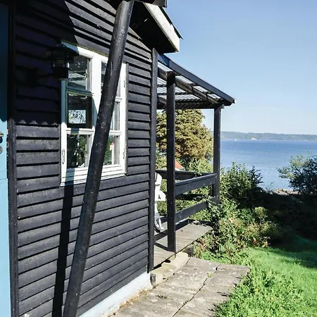 Three-bedroom Holiday In * Børkop